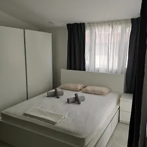 Skg Deluxe Thessaloniki